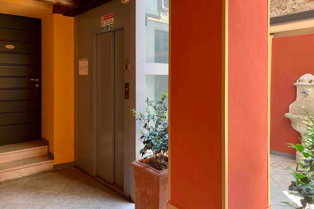 Da Mari2 - Adorable Studio - CIR 017029 CNI00115 Apartamento Brescia Exterior foto